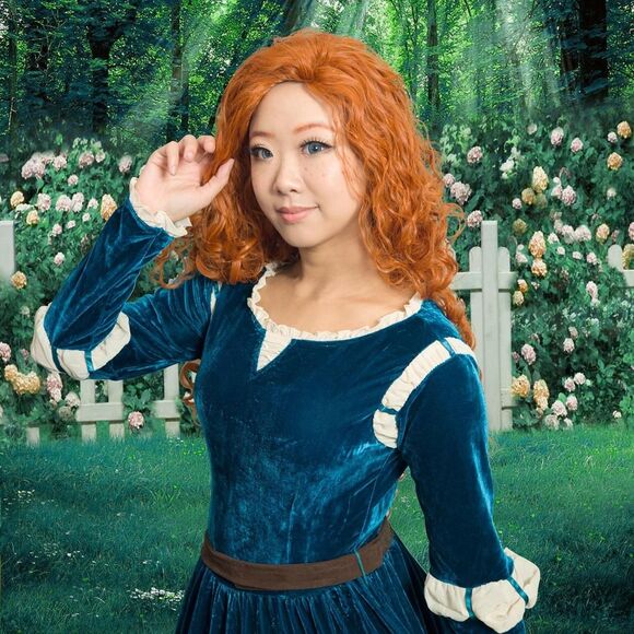 Disney Pixar Merida Cosplay Set (Dress, Accessory, and Wig) - Picture 2 of 2